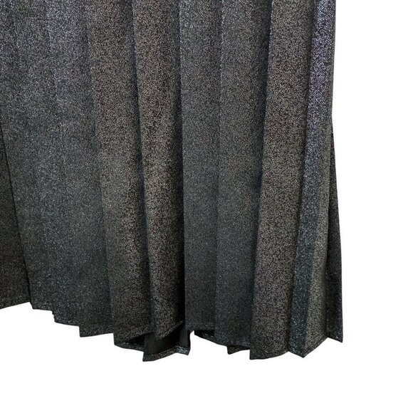 EXPRESS Metallic Top Size Large Metallic Gray Black Pleated Womens Cami NWOT - Picture 6 of 8